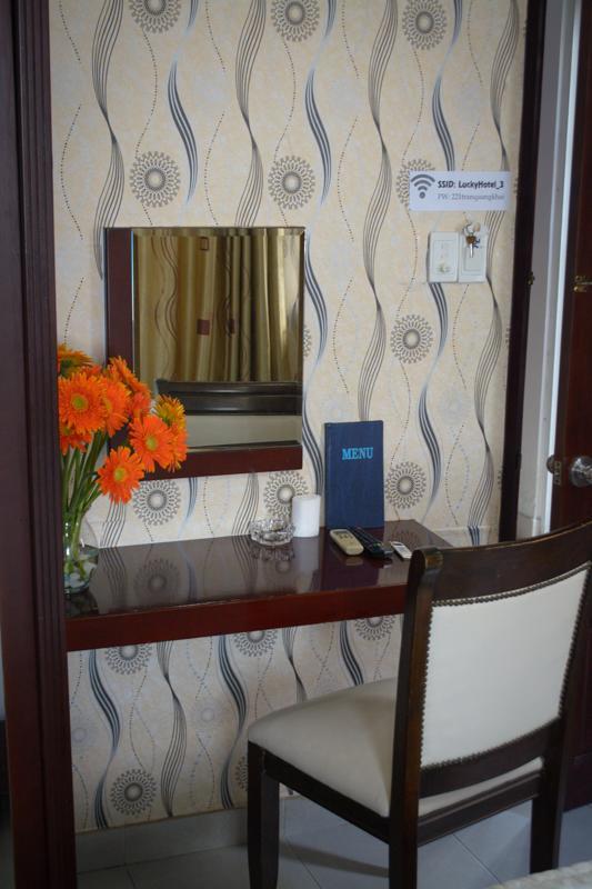 Lucky Hotel TP. Hồ Chí Minh Phòng bức ảnh