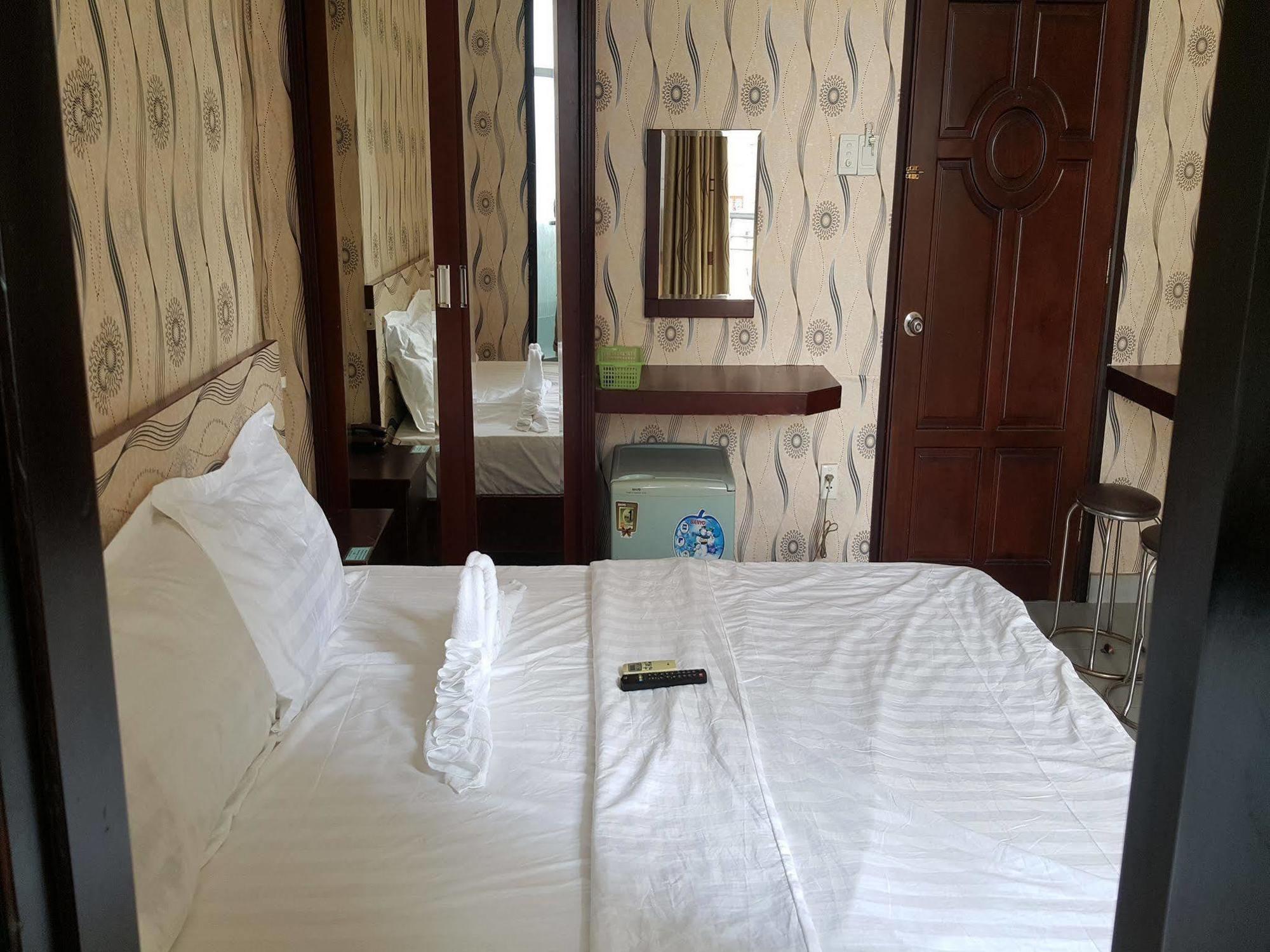 Lucky Hotel TP. Hồ Chí Minh Ngoại thất bức ảnh
